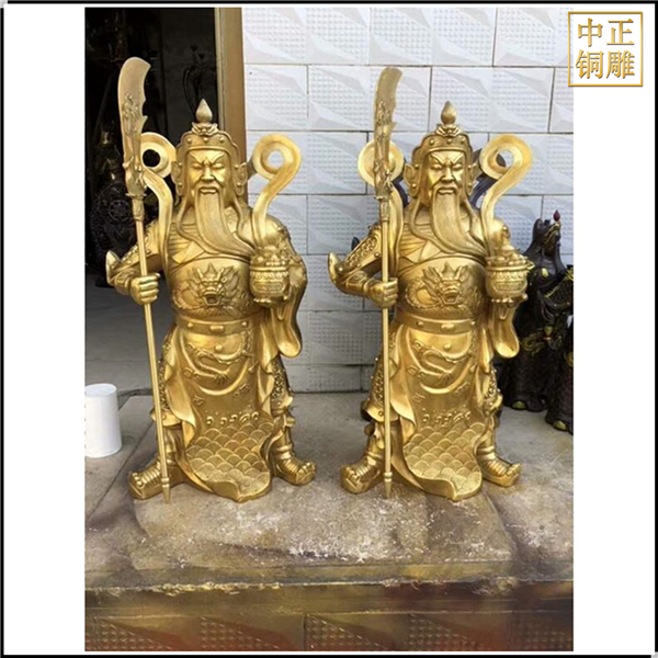 小型鎏金手托元寶關(guān)公銅像.jpg 小型鎏金手托元寶關(guān)公銅像.jpg